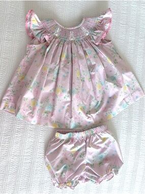 Like New! Girls Pink Floral Smocked bloomer Set - Size 3T